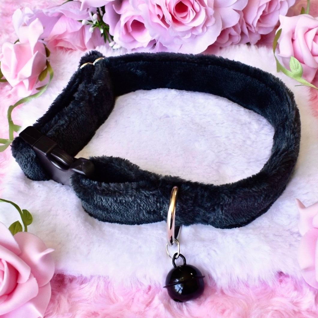 PRE-ORDER Black Fluffy Collar 12-18 inch